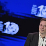 Elon Musk Rencana Produksi Ponsel, Akademisi Ingatkan Perintah untuk Perketat Regulasi