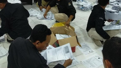 Server Aplikasi Silonkada KPU Bojonegroro Bermasalah, Rugikan Bapaslon Independen