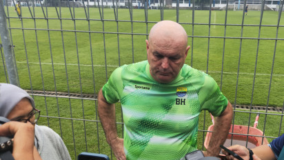 Fokus Laga Final, Pelatih Persib Abaikan Catatan 10 Tahun Persib Juara