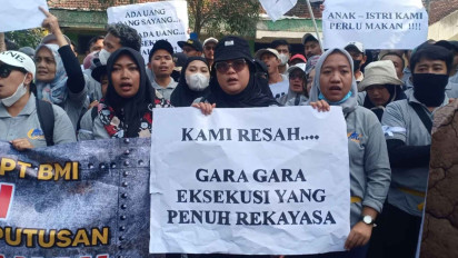 Ratusan Buruh PT BMI Datangi Pengadilan Negeri Kepanjen Malang Tuntut Pembatalan Putusan Eksekusi