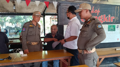 Ngamuk di Warkop hingga Pengunjung Semburat, ODGJ di Gresik Diamankan Petugas