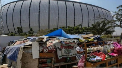 Jakpro Lakukan Penertiban dan Pengamanan Aset HPPO, Warga Eks Kampung Bayam Sukarela Berpindah ke Huniannya dengan Bantuan Truk