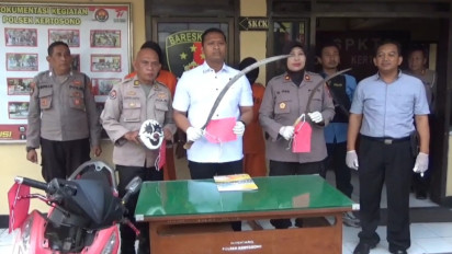 Polisi Tangkap Dua Remaja di Nganjuk yang Acungkan Celurit dan Akan Lakukan Penganiayaan