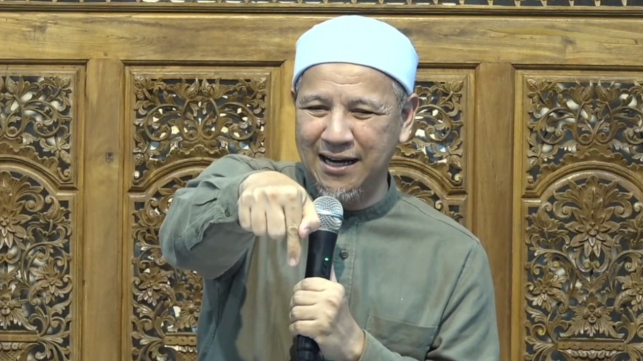 Baca Dzikir ini Setelah Shalat Qabliyah Subuh, Dijamin Rezeki Langsung Mengepung dari Langit Kata Habib Novel Alaydrus
            - galeri foto