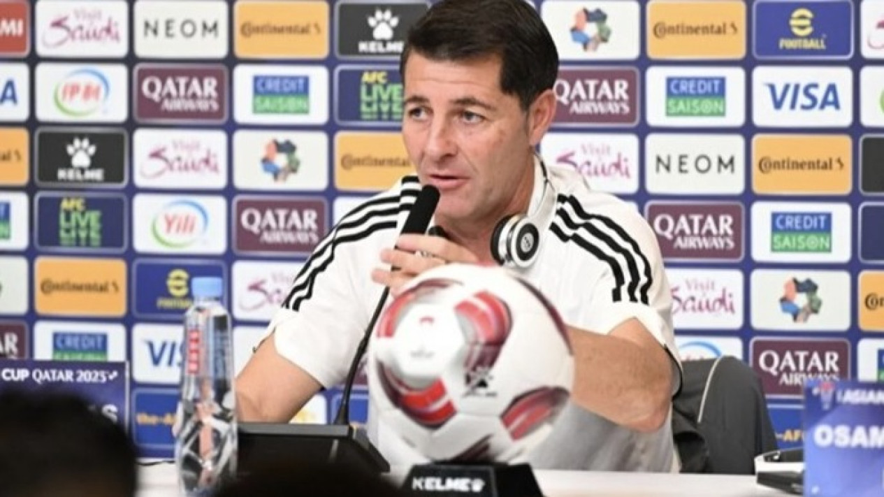 Dulu Dikaitkan dengan Timnas Indonesia, Jesus Casas Kini Malah Jadi Pelatih Klub yang Repotkan Persib Bandung di ACL Elite Two
            - galeri foto