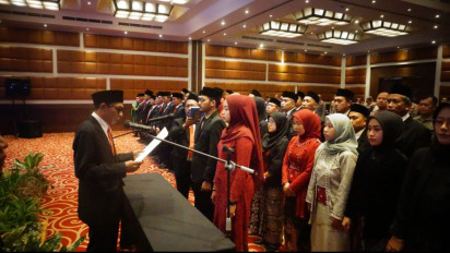 Fokus Cegah Pelanggaran Pilkada, Bawaslu Banyuwangi Lantik 75 Anggota Panwascam