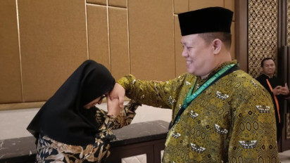 Maktour Lepas Jemaah Calon Haji Al Fath, Pembimbing Ingatkan soal Pengendalian Diri agar Bisa Mabrur-Mabrurah