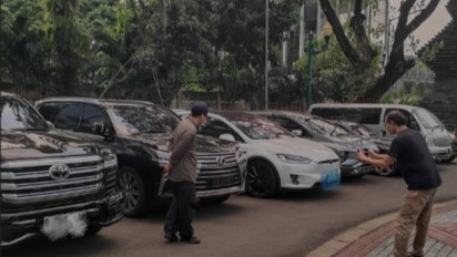 Pelat Mobil Dinas DPR Dipalsukan, Polda Metro Jaya Amankan 5 Orang yang Terlibat Identitasnya Ternyata Belum Terungkap