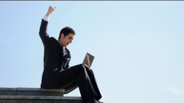 Bisnis Pisces Berkembang Pesat, Capricorn Harus Jaga Kesehatan, Berikut Ramalan Zodiak Hari Ini, 28 Januari 2025: