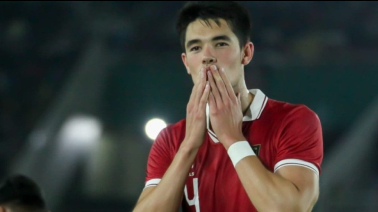 Misteri Keberadaan Elkan Baggott Akhirnya Terpecahkan, Sang Pemain Timnas Indonesia Ternyata...
            - galeri foto