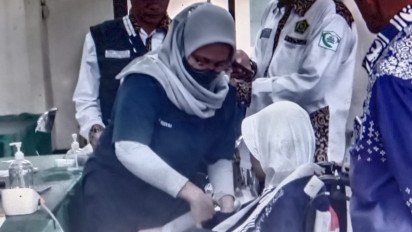 Ingin Bertemu Anaknya, Jemaah Calon Haji asal Banyuwangi Mogok Makan