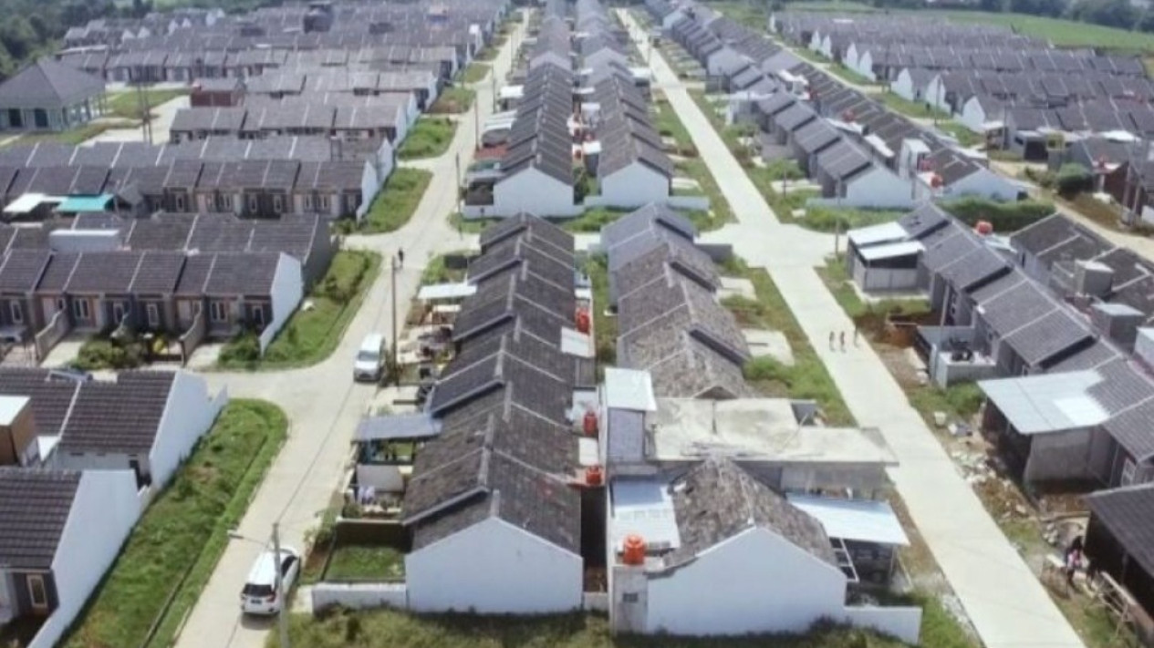 Pengamat: Pekerja Perlu Kejelasan Sebelum Implementasi Aturan Tapera
            - galeri foto