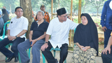 Ketum Hanura OSO Antar Muhammad Umar ke Peristirahatan Terakhir