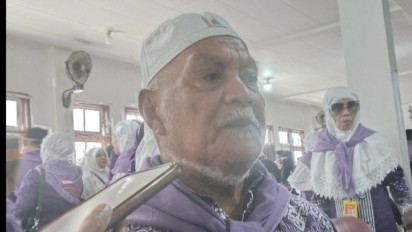 Kaget Berangkat ke Tanah Suci Setelah Didaftarkan Diam-Diam oleh Sang Anak, Calon Haji Tertua Kota Ambon Mengatakan Hal Ini