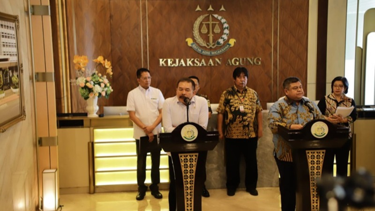 Inilah Nama-nama 21 Tersangka Kasus Korupsi Timah yang Viral, Seret Nama Harvey Moeis, Helena Lim Hingga Toni Tamsil
            - galeri foto