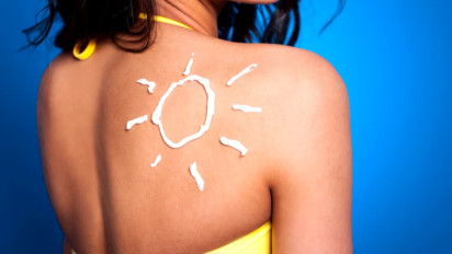 Bisa Cegah Radiasi Sinar UV hingga Kanker Kulit , ini Rekomendasi Sunscreen Badan yang Bisa Menjadi Pilihan, Dijamin BPOM!