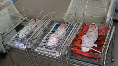 Seorang Ibu di Simeulue Lahirkan Bayi Kembar Tiga Berparas Cantik