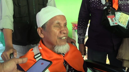 Masya Allah Kakek Tuna Netra Asal Bali ini Naik Haji dari Hasil Memijat
