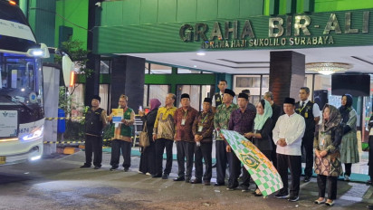Jemaah Calon Haji Asal Pulau Dewata Dilepas Kakanwil Kemenag Bali di Asrama Haji Embarkasi Surabaya