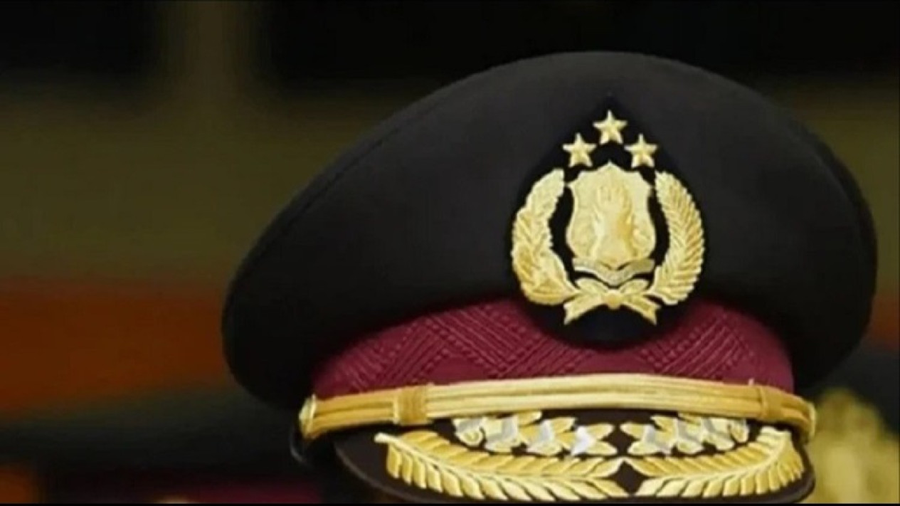 Bocah 8 Tahun Dirudapaksa Oknum Polisi di Tempat Penyimpanan Rongsokan
            - galeri foto