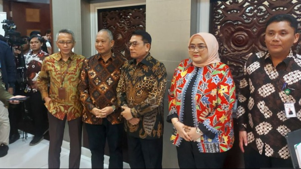 Tegas, Moeldoko Sebut Biaya Makan Gratis dan IKN Tidak Lewat Tapera
            - galeri foto