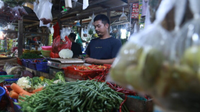 Inflasi 2025 Diproyeksi Naik 3,2 Persen Imbas Cukai Minuman Manis hingga PPN 12 Persen