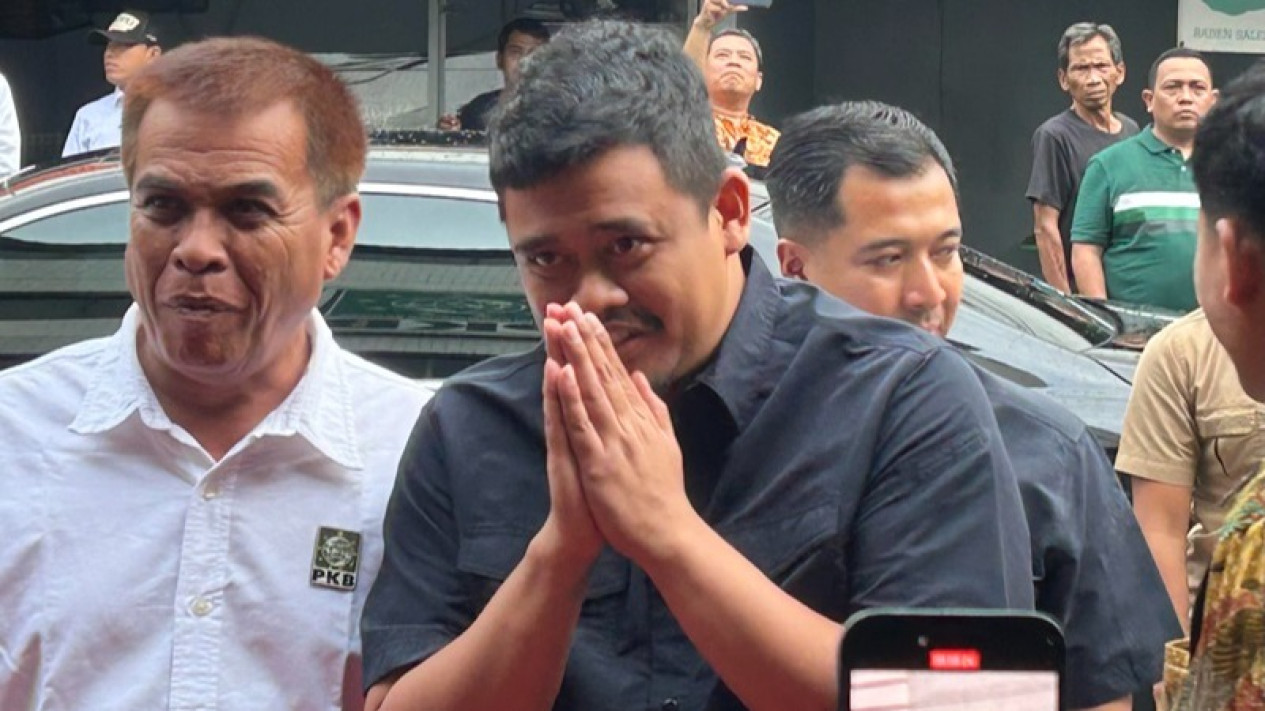 Bocoran! Bobby Nasution Angkat Bicara soal Isu Liar Kaesang Maju Pilgub Jakarta, Singgung Grup Percakapan Keluarga Jokowi
            - galeri foto