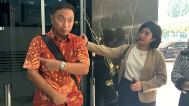 Kuasa Hukum Pengadu 'Sudutkan' Ketua KPU Hasyim Asy'ari Buntut Kasus Dugaan Asusila: Dia Sudah Pasrah!