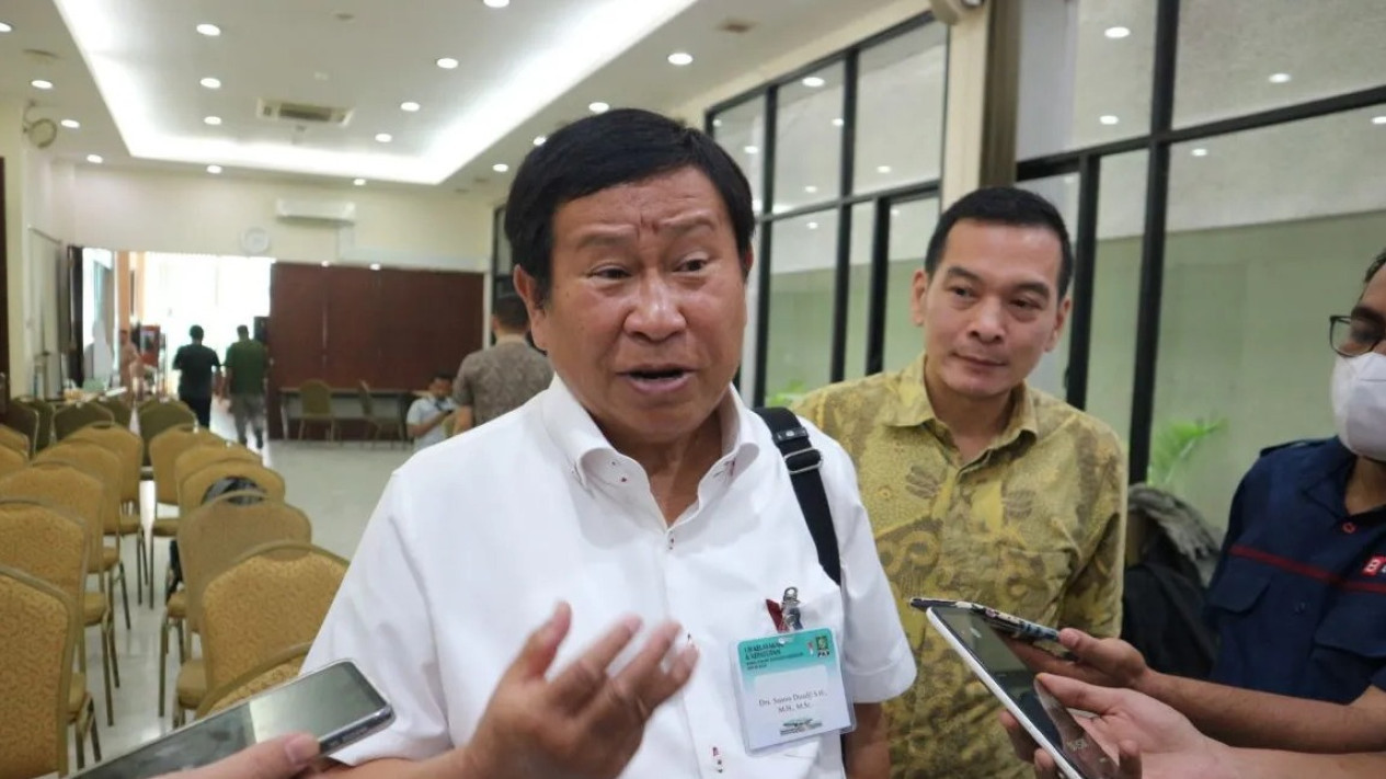 Eks Kabareskrim Susno Duadji Soroti Kesaksian Aep: Dia Saksi Pesanan Kasus Vina Cirebon
            - galeri foto