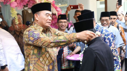 Tegas, Muhadjir Minta Seluruh Pengantin Baru yang Menganggur Segera Lapor ke Kemenko PMK, Ini Alasannya