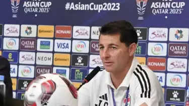 Pelatih Irak Jesus Casas