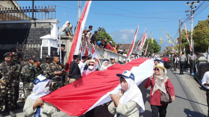 Peringati HUT ke-79 RI, Bendera Pusaka Bakal Dikirab dari Jakarta ke IKN Pakai Pesawat