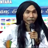 Semprot Abuya Mama Ghufron Pembohong, Pria ini Ragukan 500 Kitabnya hingga Bukan Seorang Wali: Siap-siap Kafir!