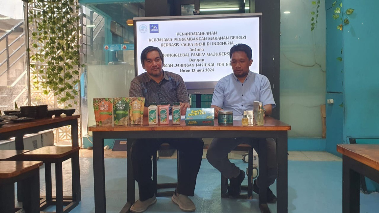 Sokong Program Makan Bergizi Gratis, Relawan Prabowo-Gibran Kembangkan Susu Produksi Dalam Negeri
            - galeri foto
