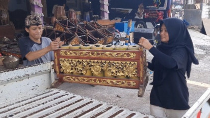Bermodal Barang Bekas, Ibu Rumah Tangga di Boyolali Raup Omset Ratusan Juta Rupiah