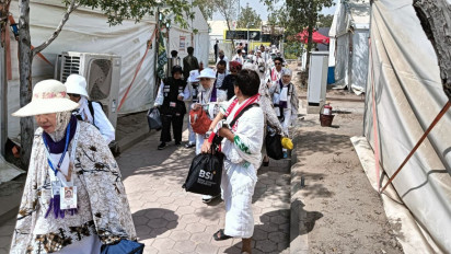 Jemaah Haji Indonesia Mulai Tempati Tenda di Arafah