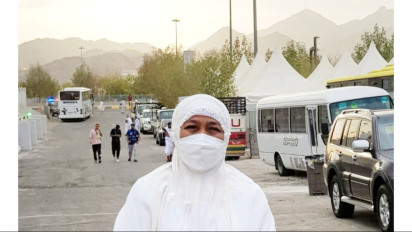 Jelang Puncak Pelaksanaan Ibadah Haji, Khofifah Manfaatkan Wukuf di Arafah untuk Mohonkan Kedamaian Dunia