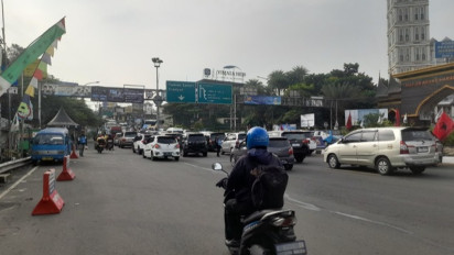 Libur Panjang Idul Adha, Kawasan Puncak Dipadati Kendaraan Wisatawan
