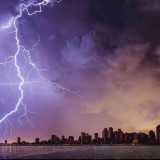 Prakiraan Cuaca BMKG Hari Ini: Sebagian Besar Wilayah Indonesia Berawan, Jakarta Diprediksi Diguyur Hujan Ringan