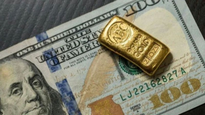 Saat Nilai Tukar Rupiah Terhadap Dolar AS Kian Terpuruk, Harga Emas Antam Naik Hingga Rp19 Ribu per Gram Dalam Sepekan