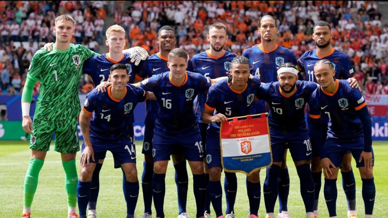Alasan Belanda Dijuluki Timnas Pusat oleh Suporter Indonesia di Euro 2024
            - galeri foto