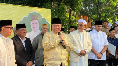 Golkar Siapkan Putri Akbar Tandjung, Sekar Tandjung untuk Pilkada Solo 2024, Airlangga: Masih Muda Juga