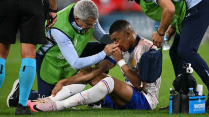 Euro 2024: Prancis Menang, Mbappe Dapat Cedera Horor
