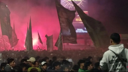 HUT ke-97 Persebaya, Ribuan Suporter Nyanyikan "Song For Pride" hingga "Indonesia Pusaka"