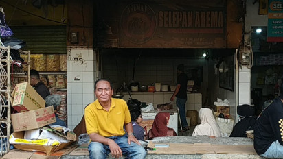 Berkah Idul Adha, Penggilingan Daging di Pasar Besar Kota Malang Ramai Diserbu Warga