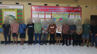 Tabrak Minibus, Rombongan Pemotor di Maros Malah merusak Mobil