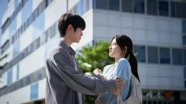 Jaehyun NCT dan Park Ju Hyun dalam film You Will Die in 6 Hours