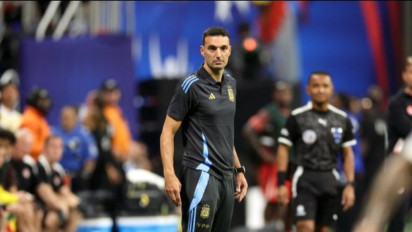 Scaloni Keluhkan Rumput Sintetis Meski Argentina Menang di Laga Pembuka Copa Amerika