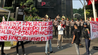 Aliansi Mahasiswa Maluku Jakarta Tuntut KPK Ambil Alih Kasus Korupsi di Maluku