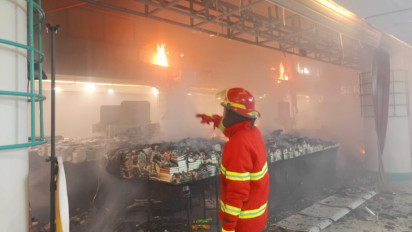 Kebakaran Revo Mall Bekasi, Stasiun LRT Bekasi Barat Tetap Beroperasi Normal